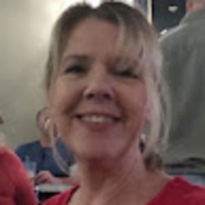 Meet your Posher, Deborah